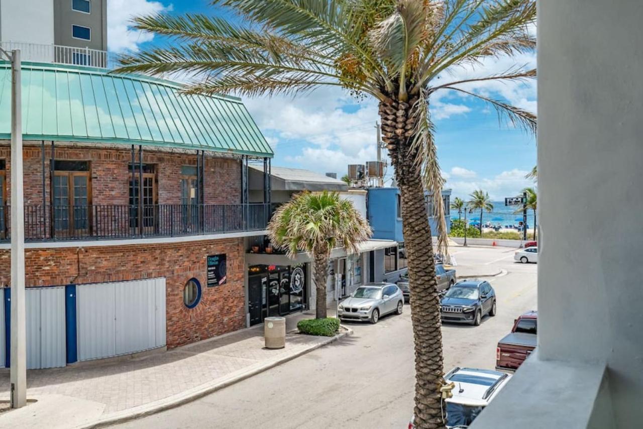 The Purple Pelican Beachfront With Ocean Balcony Unit 1 Fort Lauderdale Exterior photo